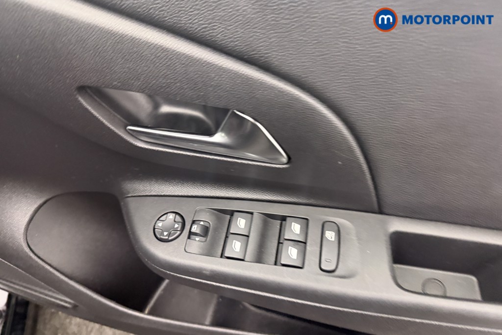 Vauxhall Corsa GS Manual Petrol Hatchback - Stock Number (1619730) - 9th supplementary image