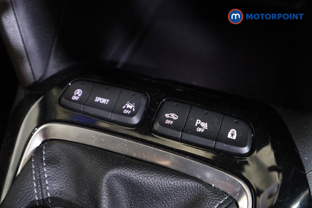 Vauxhall Corsa GS Manual Petrol Hatchback - Stock Number (1619737) - 9th supplementary image