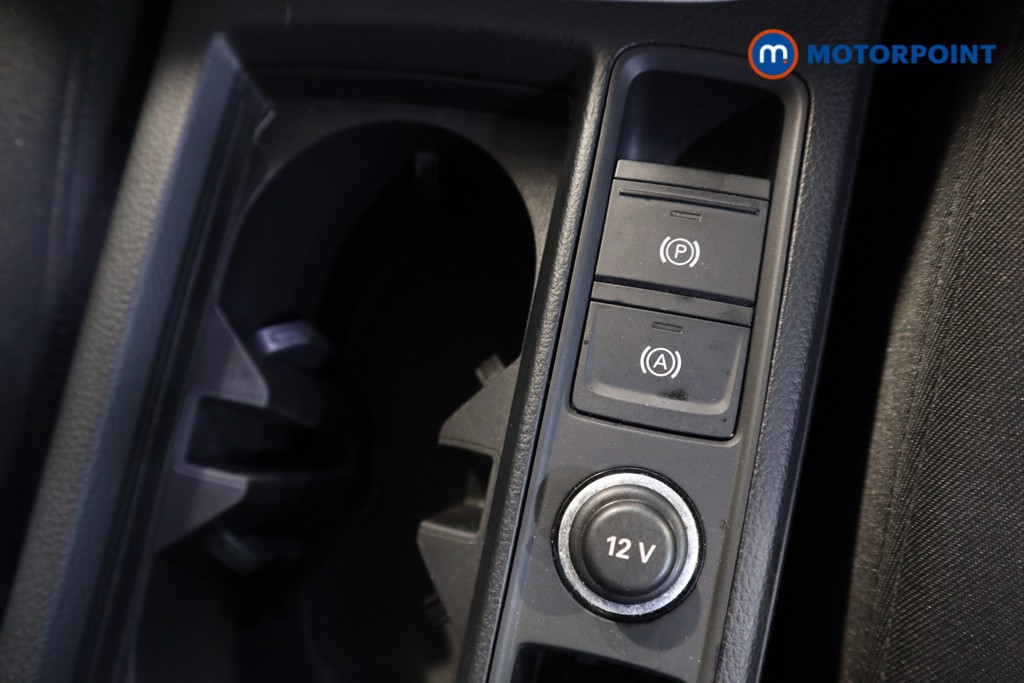 Audi Q3 Technik Automatic Petrol SUV - Stock Number (1619762) - 10th supplementary image