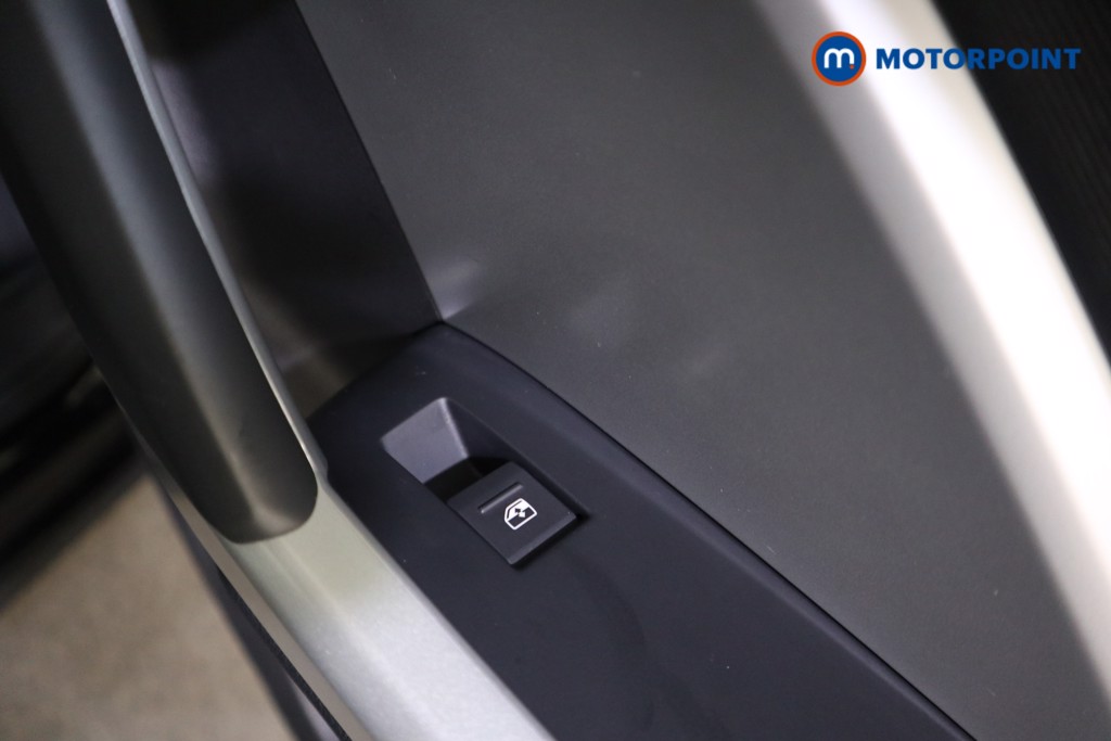 Audi Q3 Technik Automatic Petrol SUV - Stock Number (1619762) - 20th supplementary image