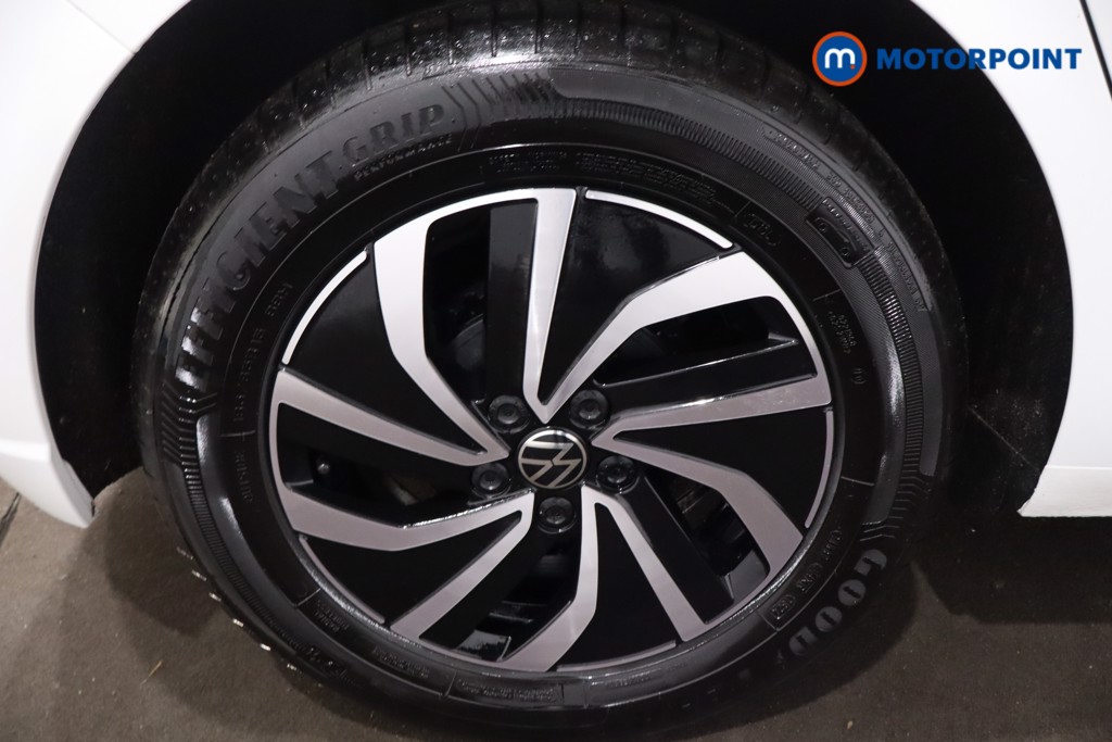 Volkswagen Polo Life Manual Petrol Hatchback - Stock Number (1619845) - 9th supplementary image