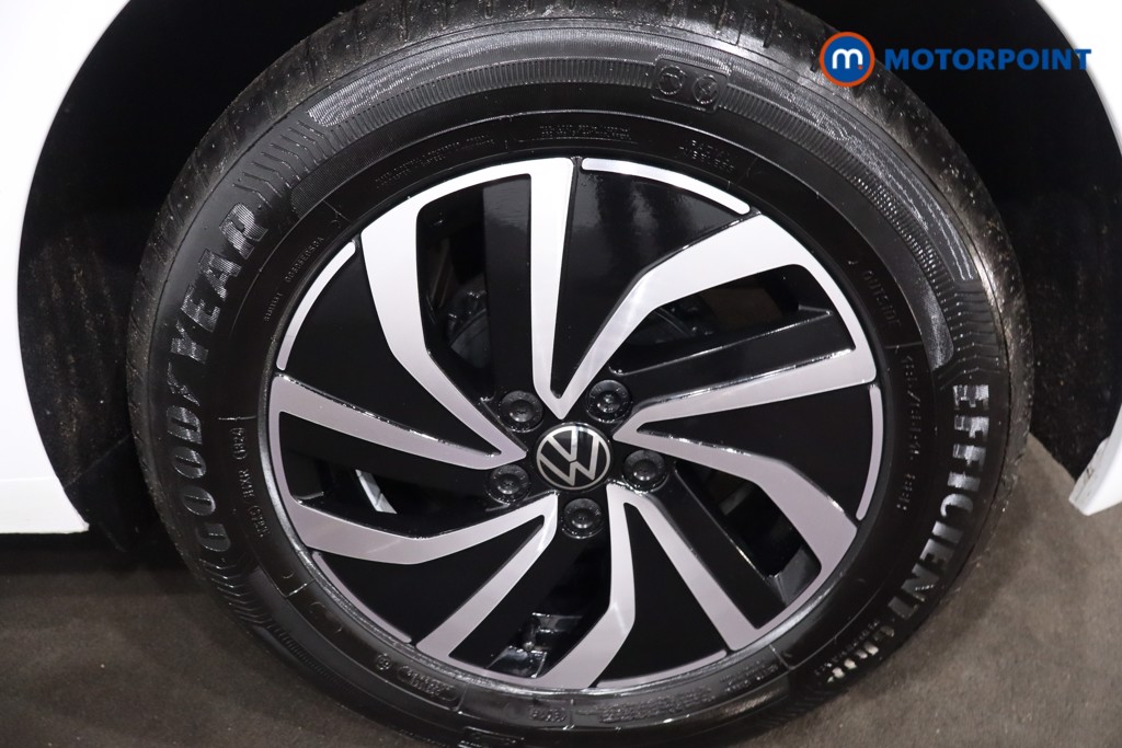 Volkswagen Polo Life Manual Petrol Hatchback - Stock Number (1619845) - 12th supplementary image