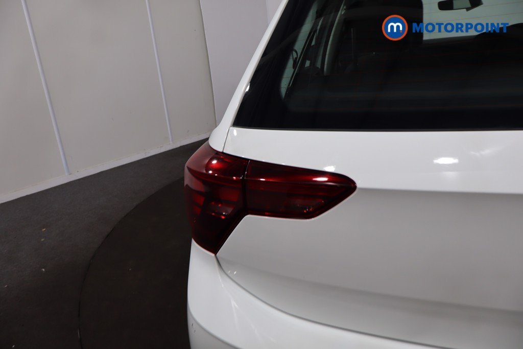 Volkswagen Polo Life Manual Petrol Hatchback - Stock Number (1619845) - 31st supplementary image