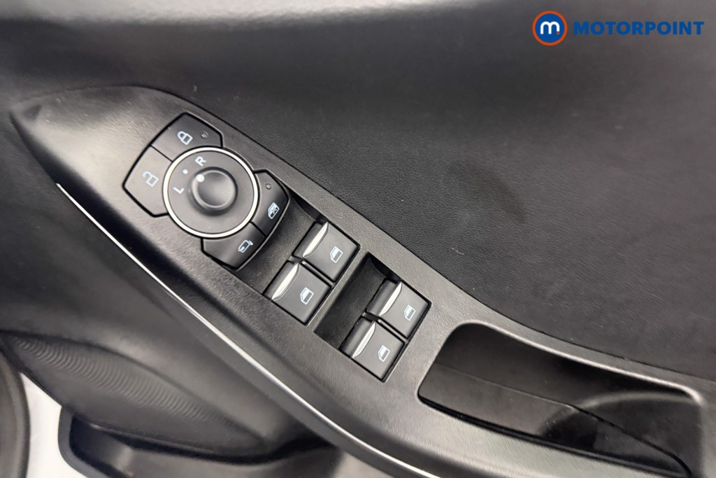 Ford Puma St-Line Manual Petrol SUV - Stock Number (1619901) - 9th supplementary image