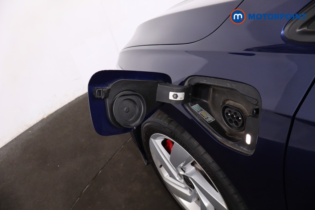 Volkswagen Golf GTE Automatic Petrol Plug-In Hybrid Hatchback - Stock Number (1619979) - 32nd supplementary image