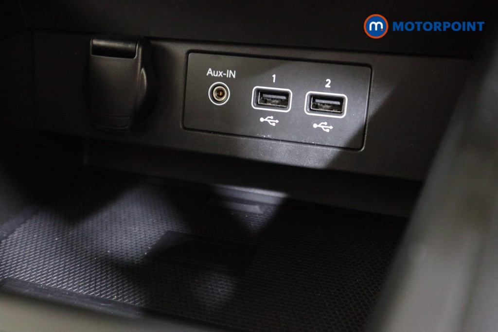 Renault Clio Rs Line Manual Petrol Hatchback - Stock Number (1620064) - 10th supplementary image