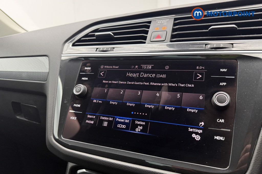 Volkswagen Tiguan Life Manual Petrol SUV - Stock Number (1620279) - 11th supplementary image