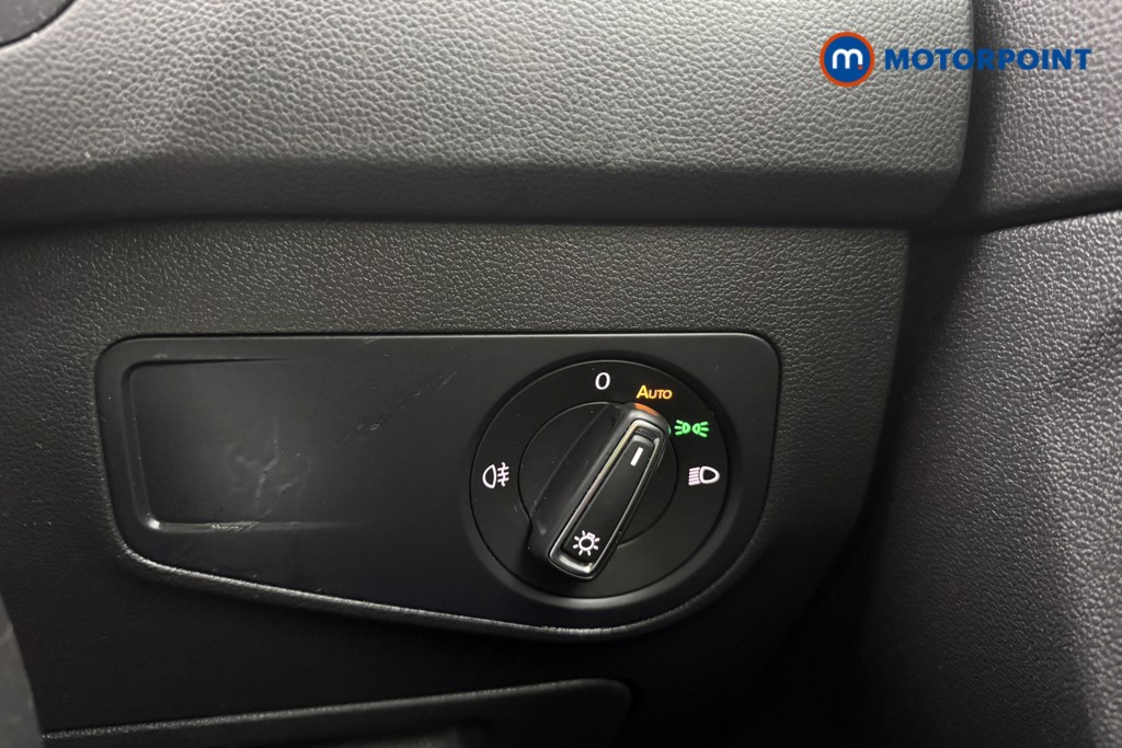 Volkswagen Tiguan Life Manual Petrol SUV - Stock Number (1620279) - 18th supplementary image