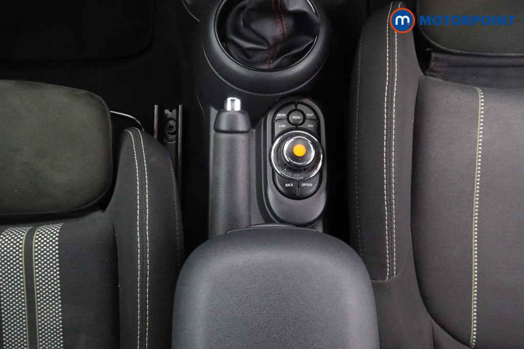 Mini Hatchback Cooper Sport Manual Petrol Hatchback - Stock Number (1620497) - 5th supplementary image