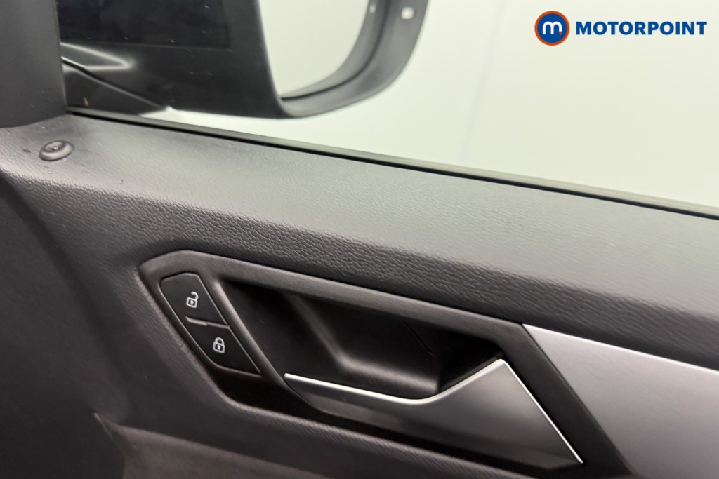 Volkswagen T-Roc Match Manual Petrol SUV - Stock Number (1620693) - 9th supplementary image