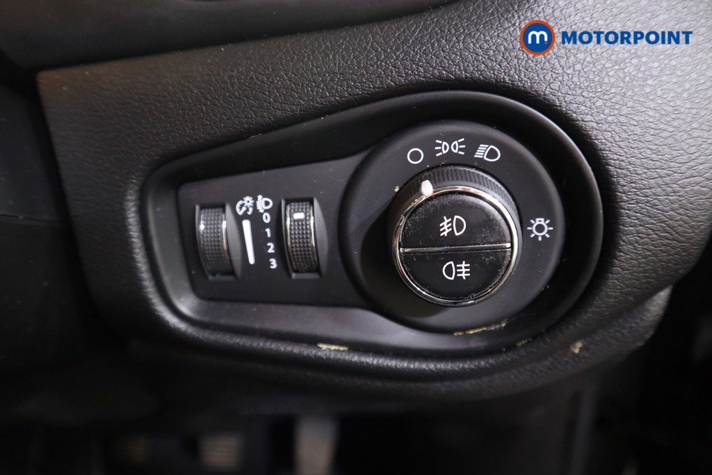 Jeep Renegade Limited Manual Petrol SUV - Stock Number (1620758) - 13th supplementary image