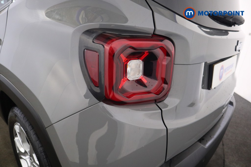 Jeep Renegade Limited Manual Petrol SUV - Stock Number (1620758) - 28th supplementary image