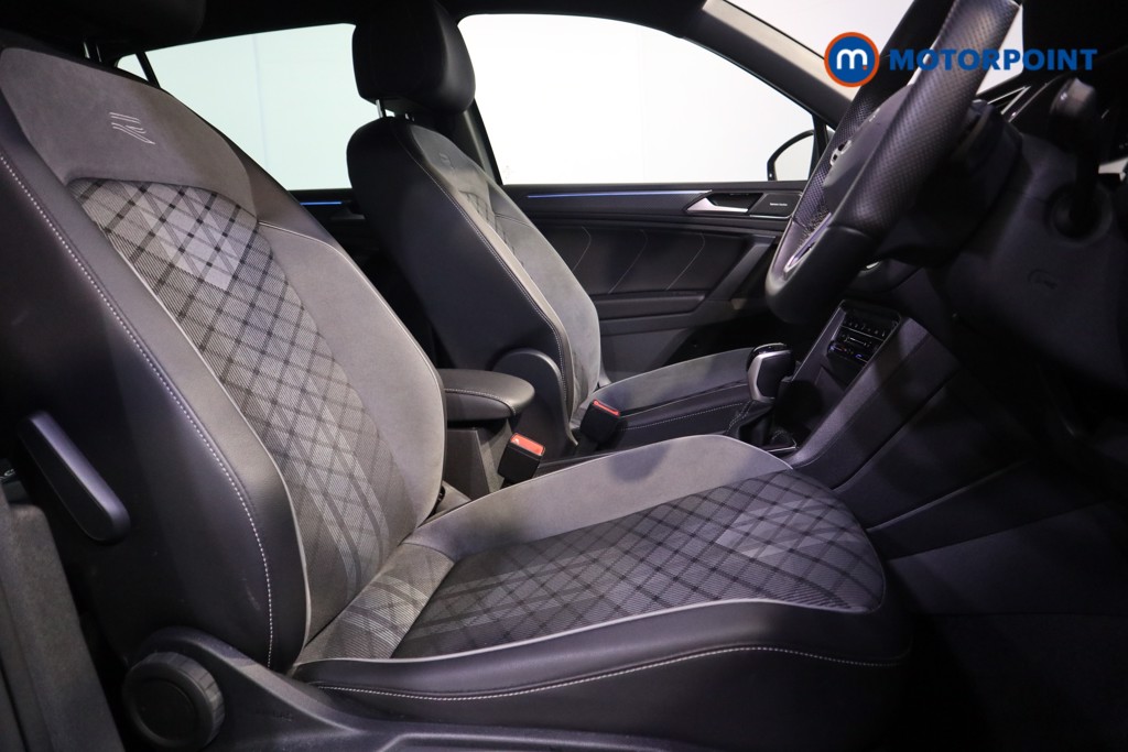 Volkswagen Tiguan R-Line Automatic Petrol SUV - Stock Number (1620901) - 21st supplementary image