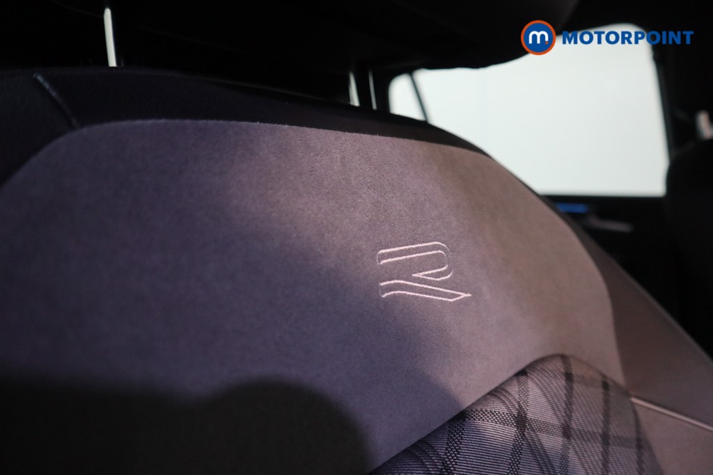 Volkswagen Tiguan R-Line Automatic Petrol SUV - Stock Number (1620901) - 22nd supplementary image