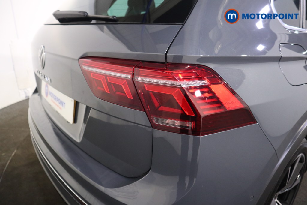 Volkswagen Tiguan R-Line Automatic Petrol SUV - Stock Number (1620901) - 36th supplementary image