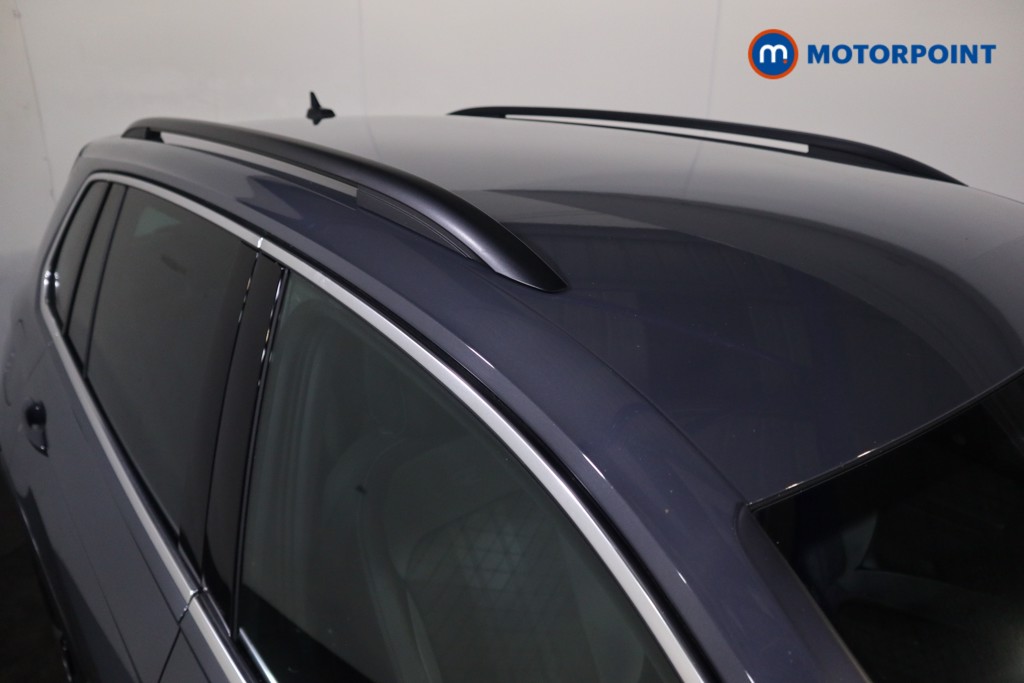 Volkswagen Tiguan R-Line Automatic Petrol SUV - Stock Number (1620901) - 39th supplementary image
