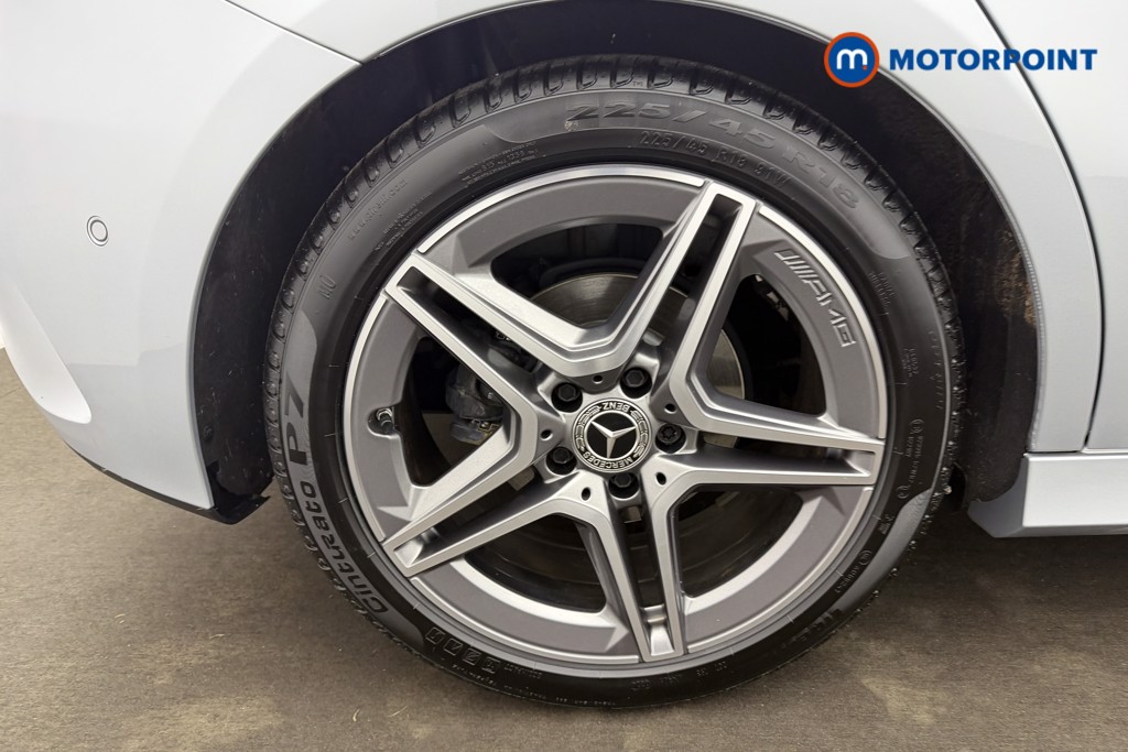 Mercedes-Benz A Class Amg Line Automatic Petrol Hatchback - Stock Number (1620908) - 14th supplementary image