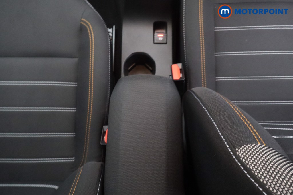 Dacia Sandero Stepway Prestige Automatic Petrol Hatchback - Stock Number (1621055) - 5th supplementary image