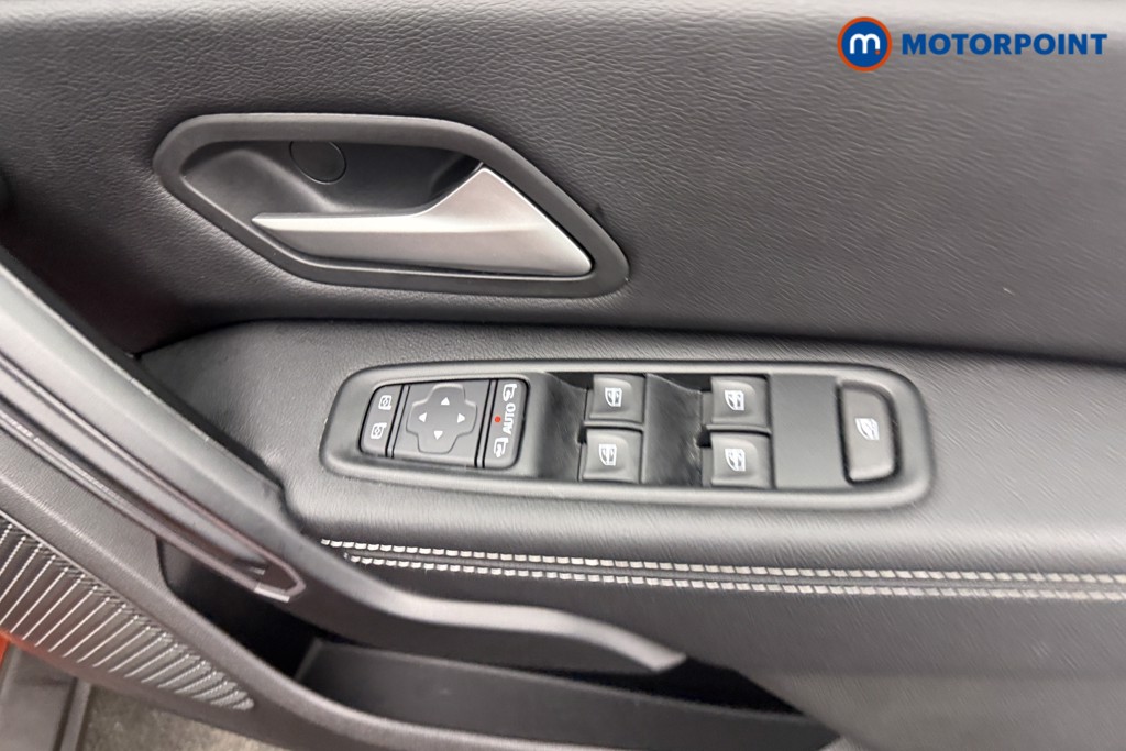 Dacia Duster Journey Manual Diesel SUV - Stock Number (1621142) - 10th supplementary image
