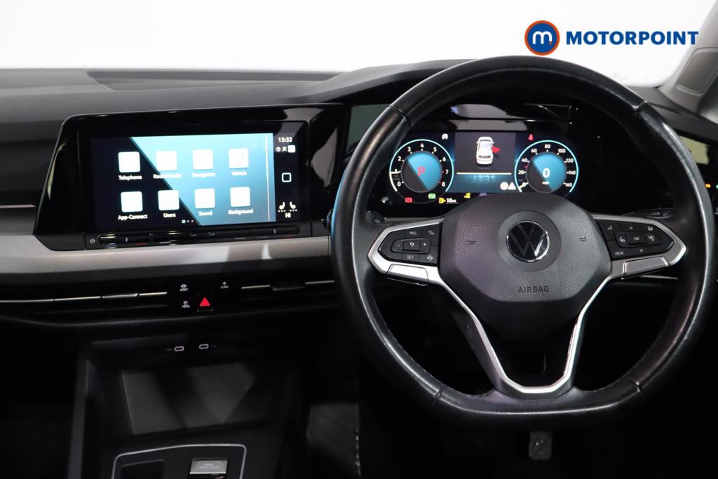 Volkswagen Golf Life Automatic Petrol Hatchback - Stock Number (1621192) - 1st supplementary image