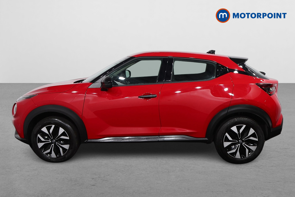 Nissan Juke Acenta Premium Manual Petrol SUV - Stock Number (1621208) - Passenger side
