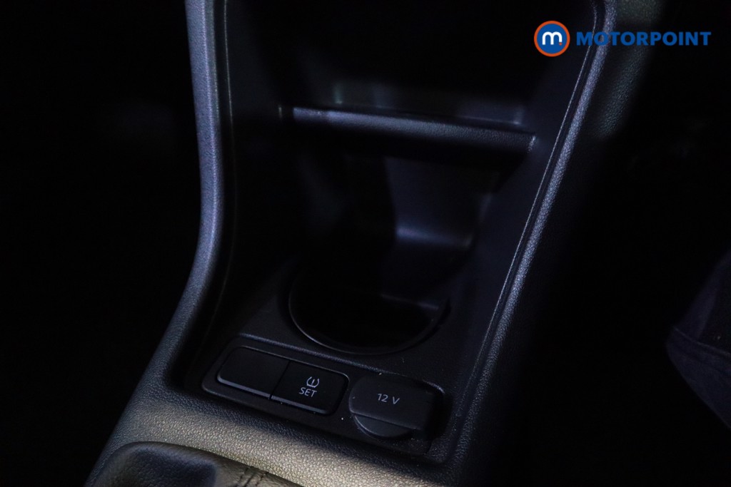 Volkswagen UP UP Manual Petrol Hatchback - Stock Number (1621453) - 16th supplementary image