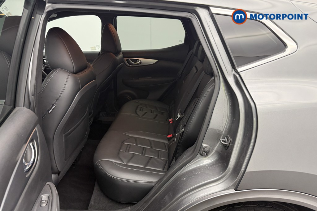 Nissan Qashqai Tekna-Plus Manual Petrol SUV - Stock Number (1621645) - 6th supplementary image