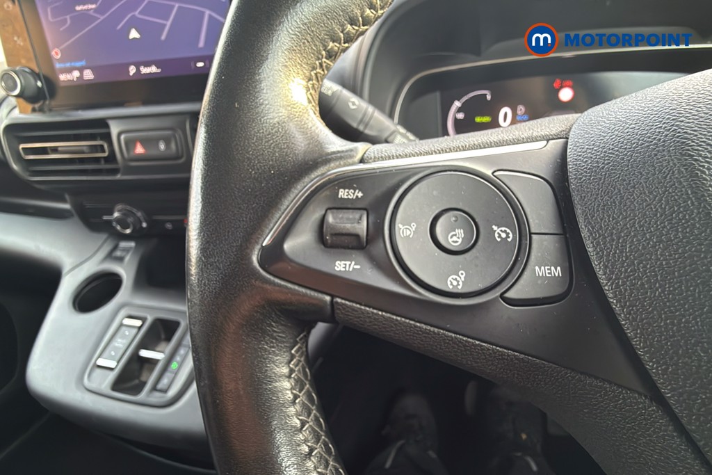 Vauxhall Combo Life SE Automatic Electric People Carrier - Stock Number (1570388) - 3rd supplementary image