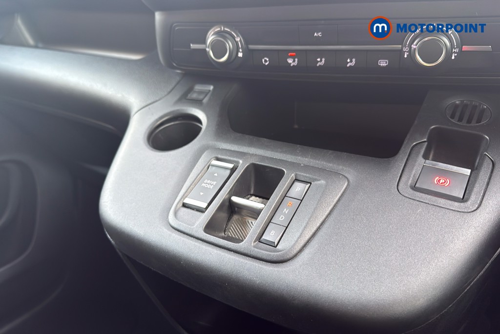 Vauxhall Combo Life SE Automatic Electric People Carrier - Stock Number (1570388) - 15th supplementary image