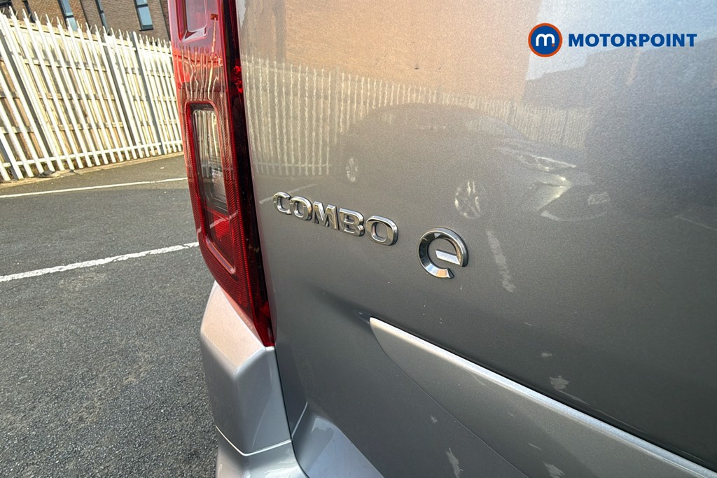 Vauxhall Combo Life SE Automatic Electric People Carrier - Stock Number (1570388) - 37th supplementary image