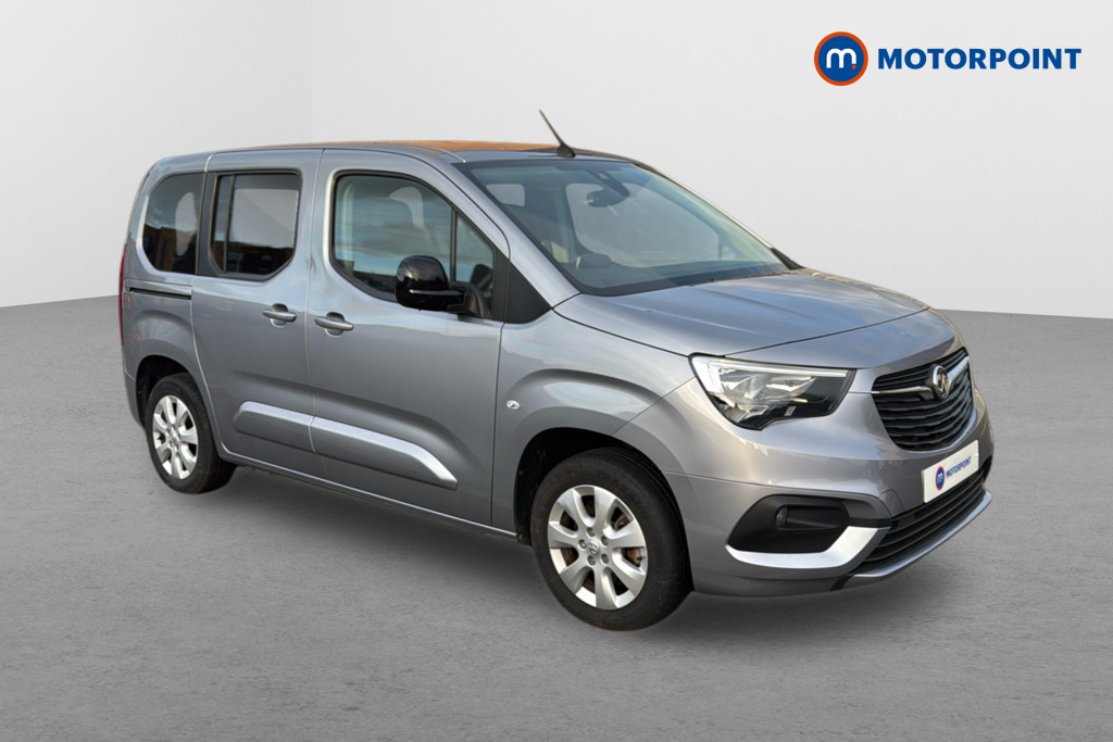 Vauxhall Combo Life SE Automatic Electric People Carrier - Stock Number (1570388) - Drivers side front corner