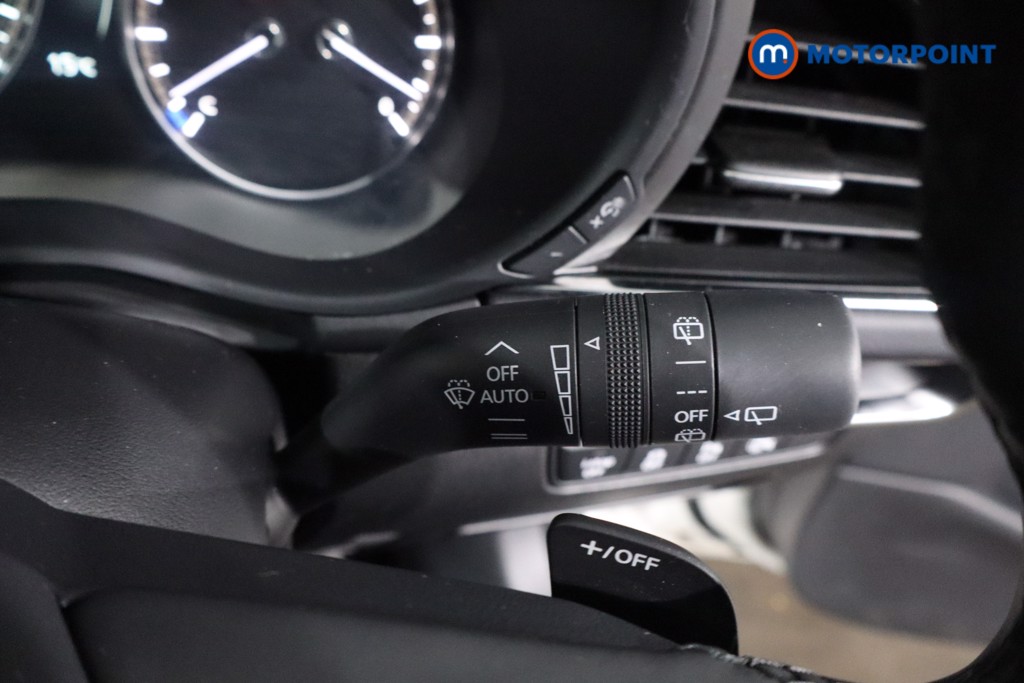 Mazda 3 Exclusive-Line Automatic Petrol Hatchback - Stock Number (1609358) - 15th supplementary image