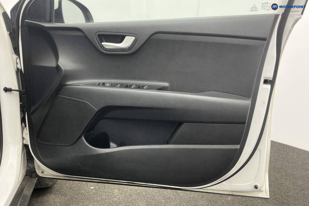 KIA Stonic 2 Manual Petrol SUV - Stock Number (1610043) - 24th supplementary image