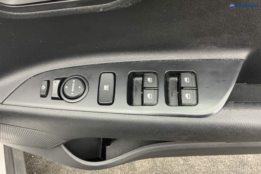 KIA Stonic 2 Manual Petrol SUV - Stock Number (1610043) - 25th supplementary image