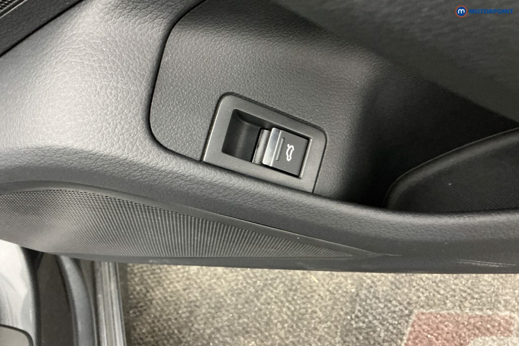 Audi A6 S Line Automatic Diesel Estate - Stock Number (1611228) - 30th supplementary image