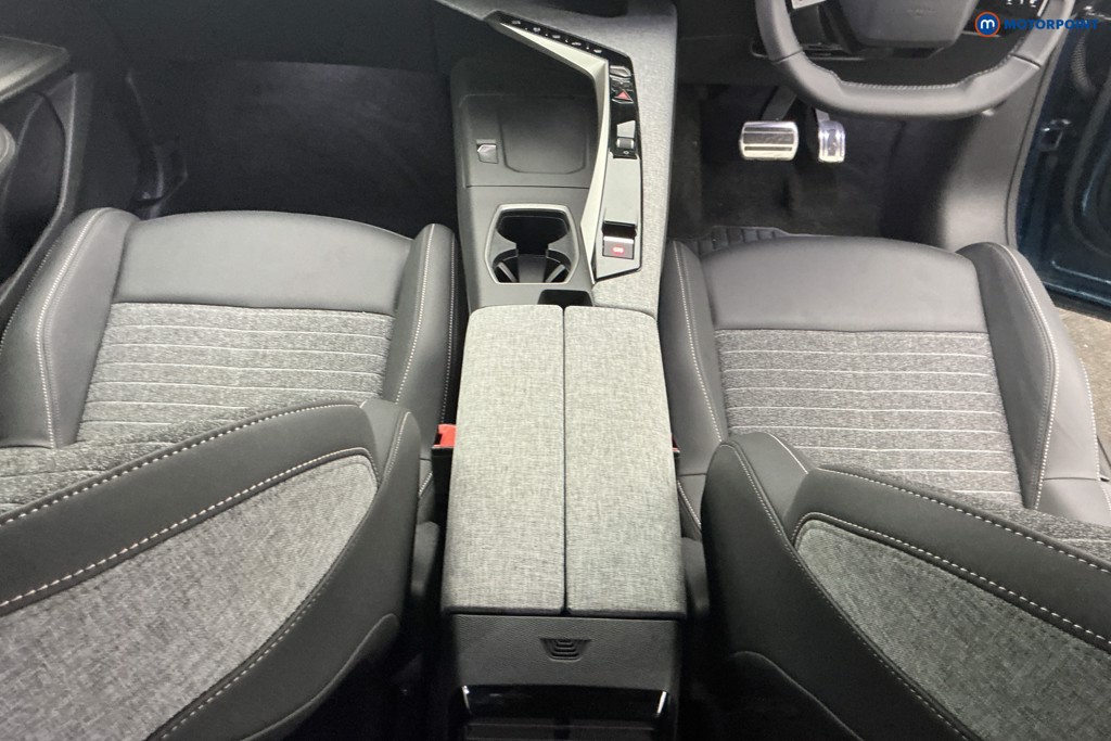 Peugeot 5008 Allure Automatic Petrol SUV - Stock Number (1612874) - 15th supplementary image