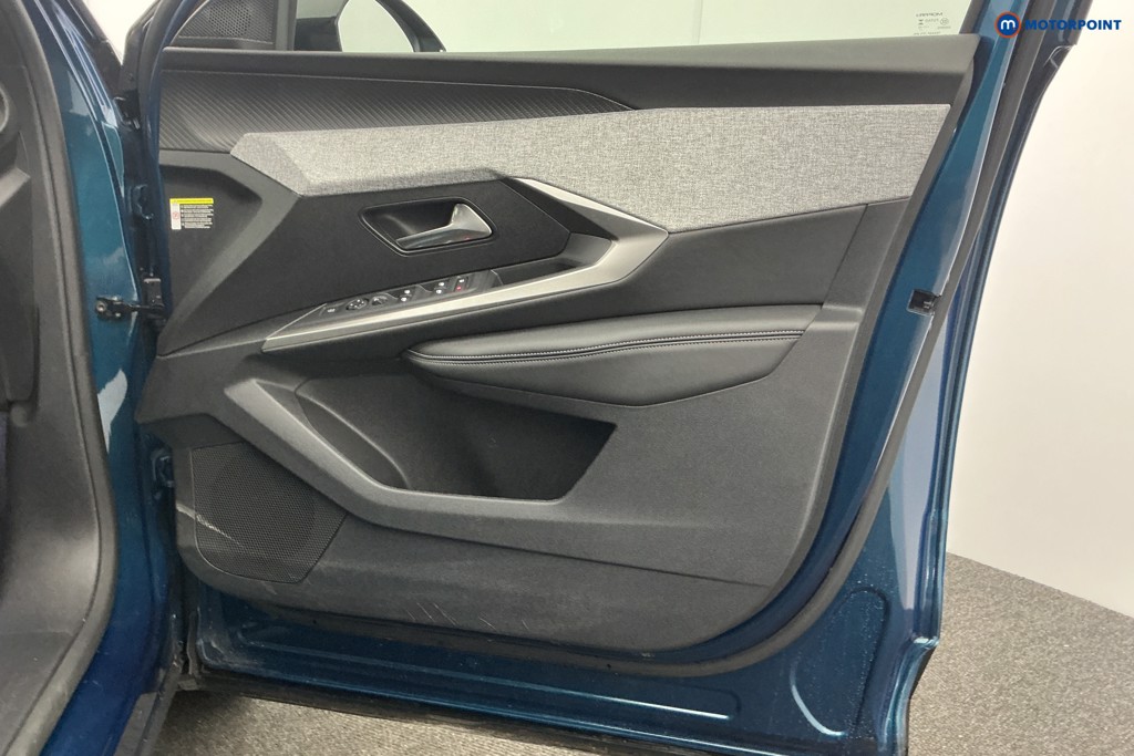 Peugeot 5008 Allure Automatic Petrol SUV - Stock Number (1612874) - 29th supplementary image