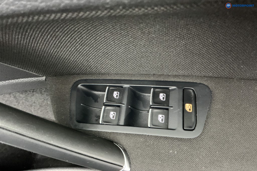 Volkswagen Golf GTD Automatic Diesel Hatchback - Stock Number (1613946) - 21st supplementary image