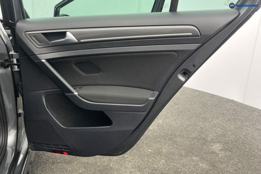 Volkswagen Golf GTD Automatic Diesel Hatchback - Stock Number (1613946) - 23rd supplementary image