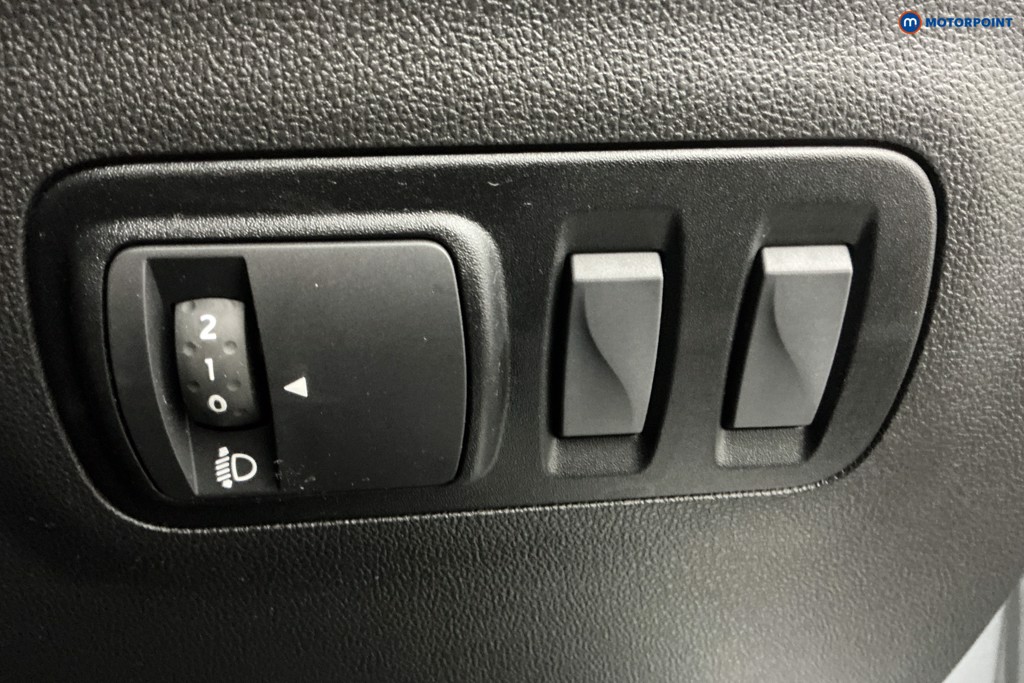 Renault Kadjar S Edition Manual Petrol SUV - Stock Number (1614098) - 24th supplementary image