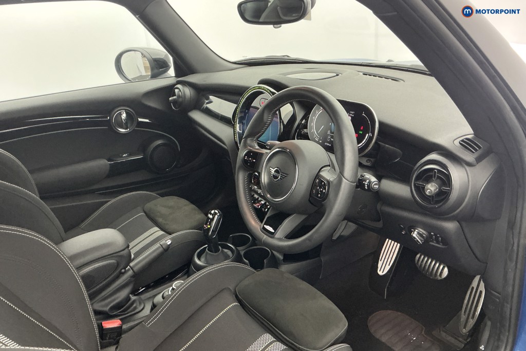 Mini Hatchback Cooper Sport Automatic Petrol Hatchback - Stock Number (1614796) - 9th supplementary image