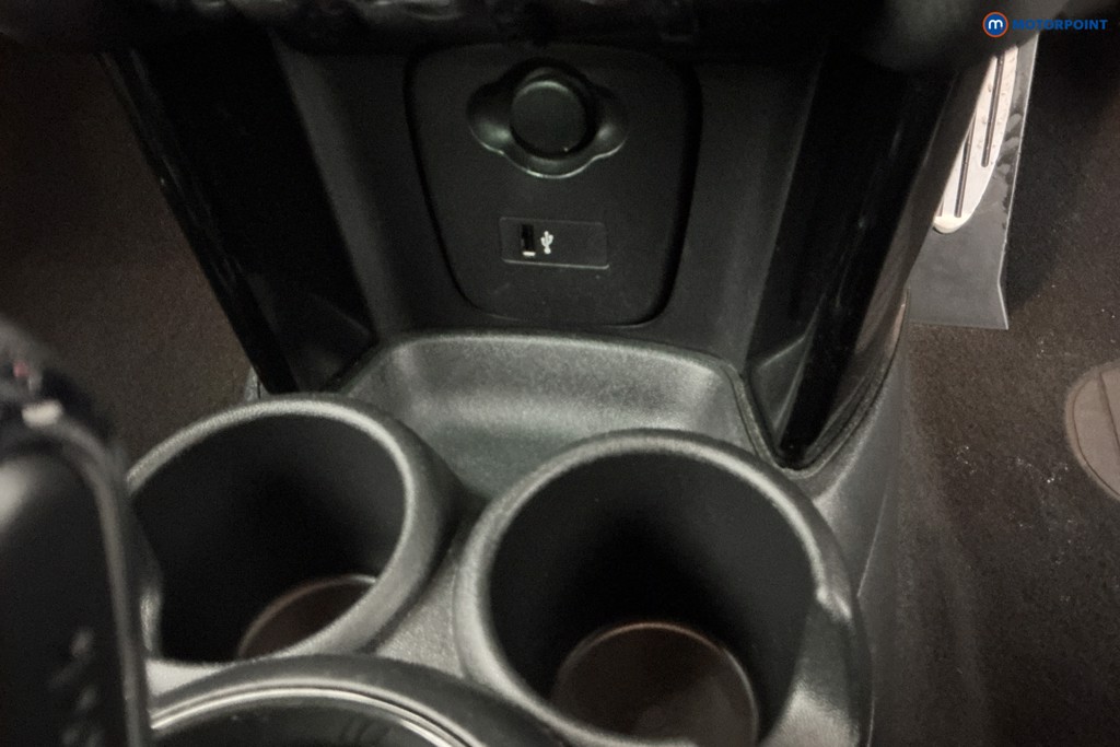 Mini Hatchback Cooper Sport Automatic Petrol Hatchback - Stock Number (1614796) - 21st supplementary image