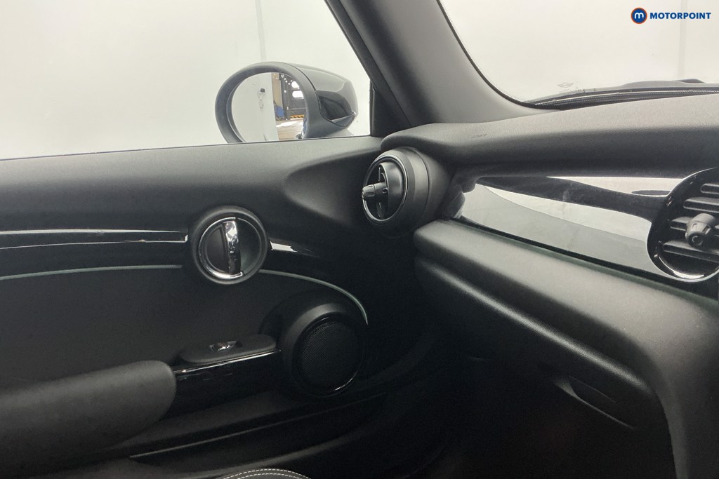 Mini Hatchback Cooper Sport Automatic Petrol Hatchback - Stock Number (1614796) - 23rd supplementary image