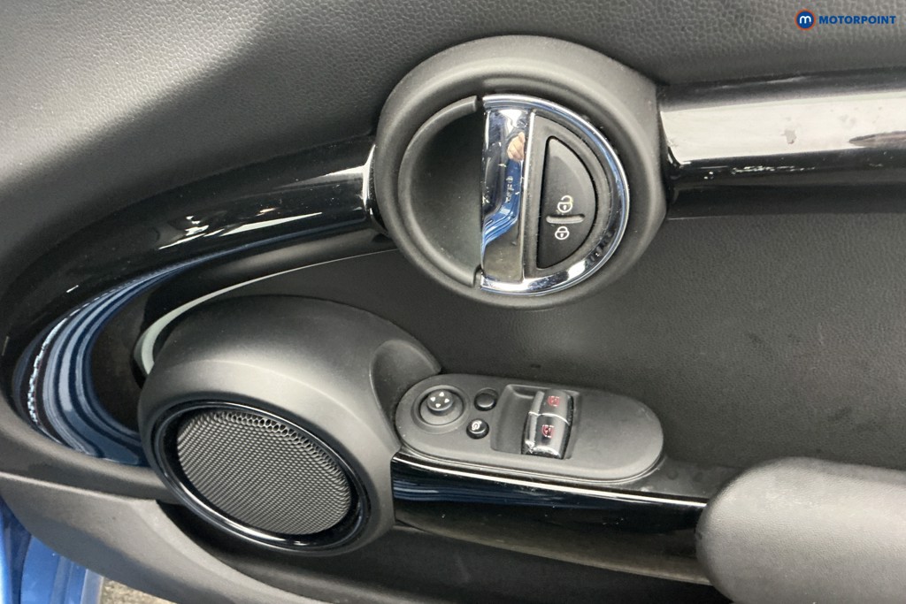 Mini Hatchback Cooper Sport Automatic Petrol Hatchback - Stock Number (1614796) - 28th supplementary image