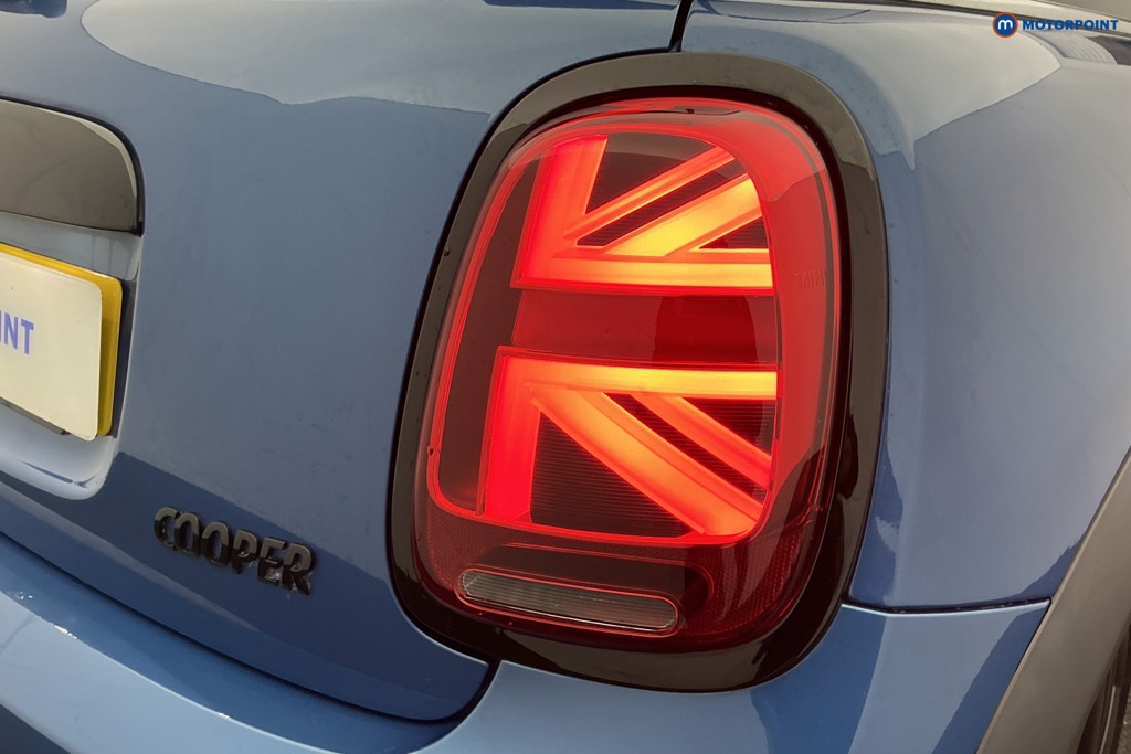 Mini Hatchback Cooper Sport Automatic Petrol Hatchback - Stock Number (1614796) - 35th supplementary image
