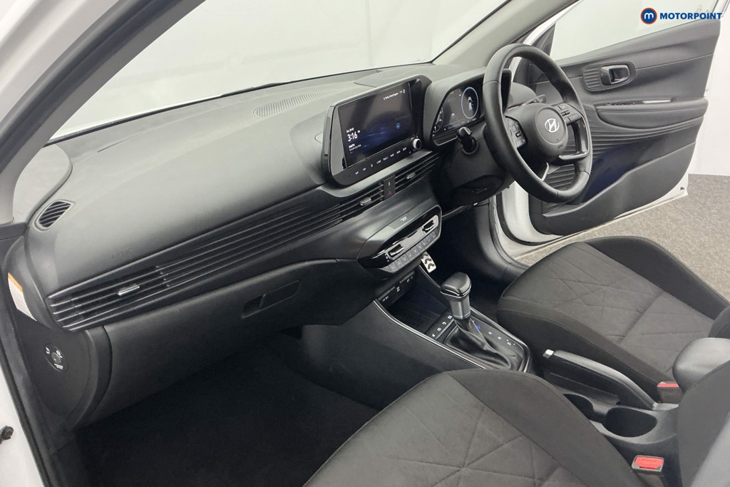 Hyundai Bayon Premium Automatic Petrol SUV - Stock Number (1614817) - 9th supplementary image