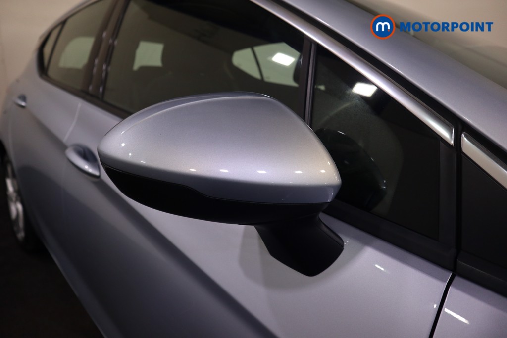 Vauxhall Astra SRI Manual Petrol Hatchback - Stock Number (1615965) - 29th supplementary image