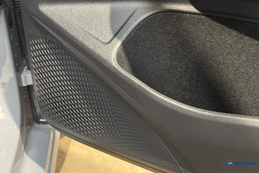 Volkswagen Golf Style Manual Petrol Hatchback - Stock Number (1617392) - 16th supplementary image