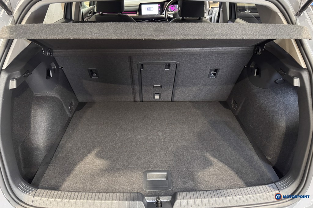 Volkswagen Golf Style Manual Petrol Hatchback - Stock Number (1617392) - 35th supplementary image