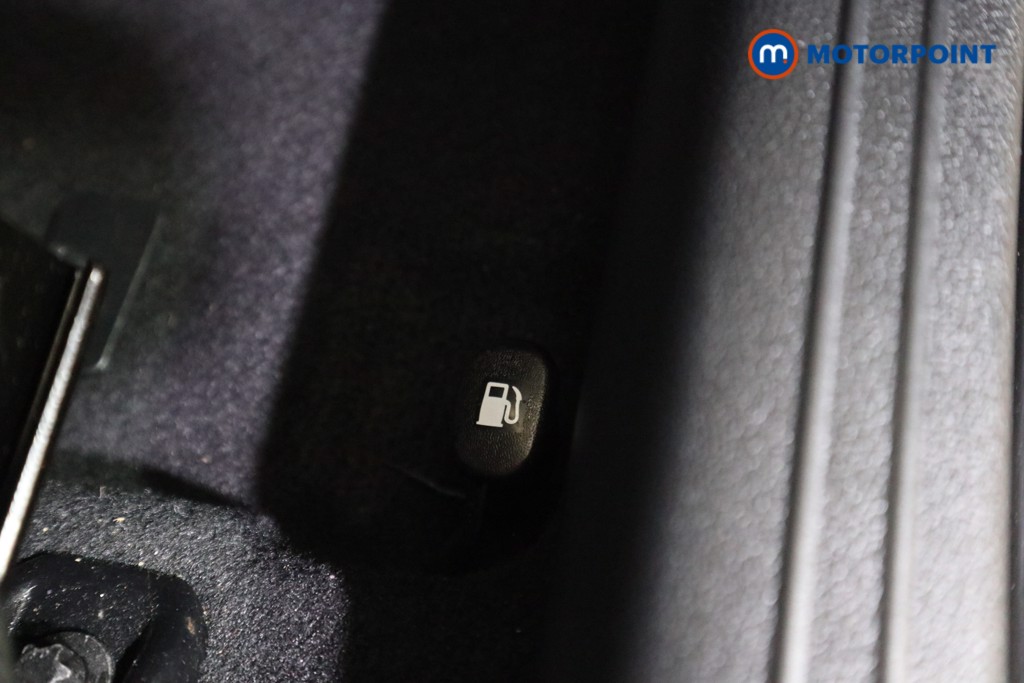 Hyundai I10 Advance Automatic Petrol Hatchback - Stock Number (1618053) - 13th supplementary image